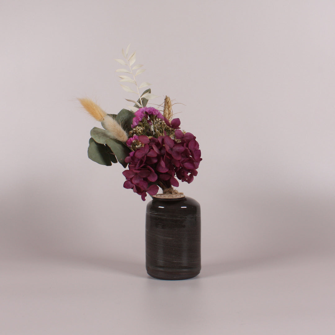 Mini Dried flower bunch and Pottery Vase